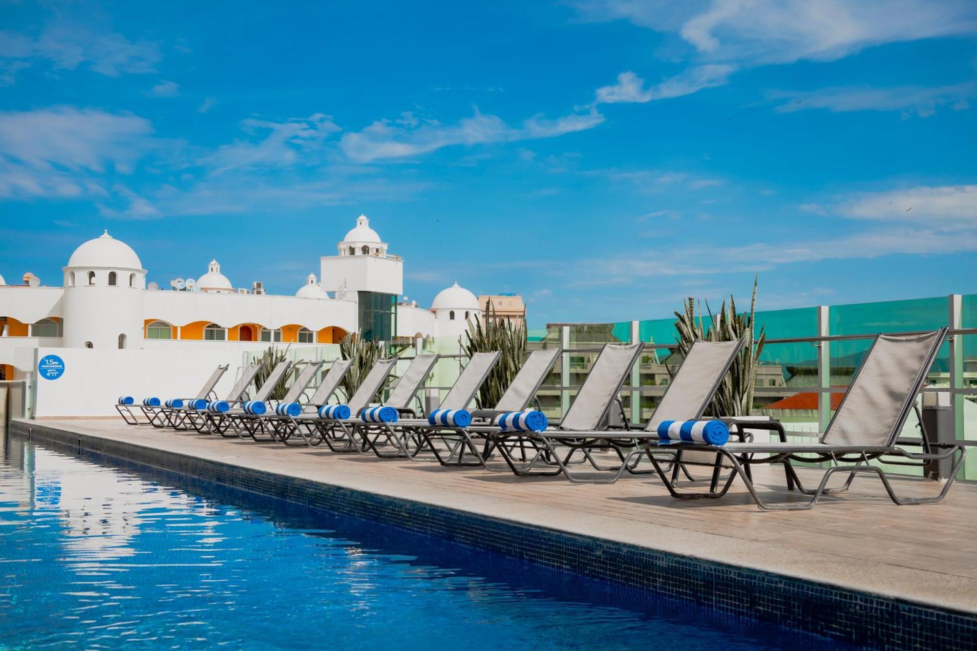 Hotel Villa Varadero Nuevo Vallarta Luaran gambar